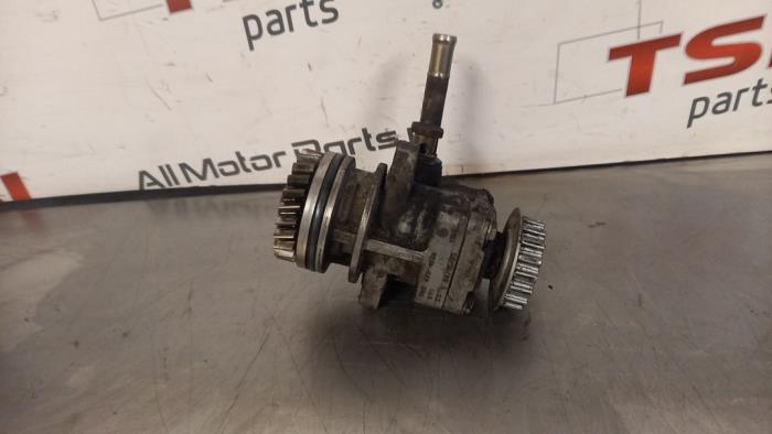Stuurbekrachtiging Pomp van een Volkswagen Transporter, Auto-onderdelen, Besturing, Volkswagen, Gebruikt, 3 maanden garantie, Ophalen of Verzenden