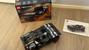 Lego Techniek Audi RS Q e-tron  beschikbaar voor biedingen