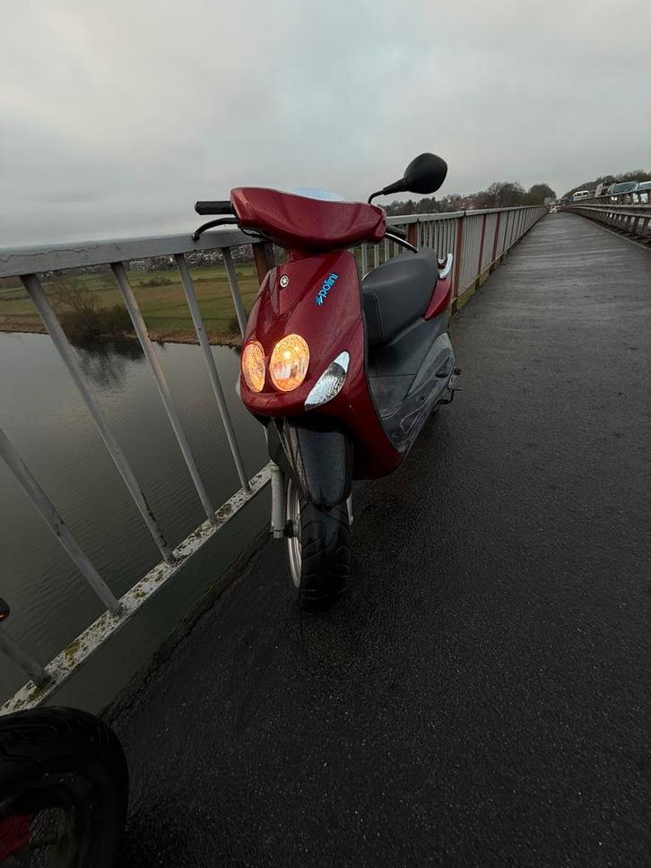 yamaha neos 2t 70cc, Fietsen en Brommers, Scooters | Yamaha, Zo goed als nieuw, Neo's, Tweetakt, Ophalen