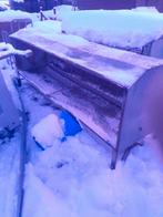 Hooiruif / schapen., Eén persoon