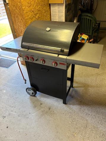 Goedwerkende gas-bbq!  beschikbaar voor biedingen