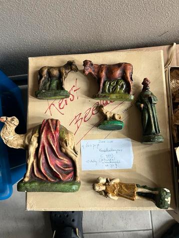 Oude Kerststal Figuren - 18 Delig - Gips beschikbaar voor biedingen