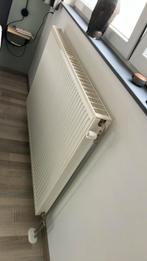 Radiator 1400*900*21 met afgewerkte zij- en bovenkant, Doe-het-zelf en Verbouw, Verwarming en Radiatoren, Ophalen, Radiator, Zo goed als nieuw