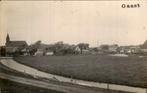 Gaast - Dorpsgezicht - Kerk en weiland, Ophalen of Verzenden, 1920 tot 1940, Gelopen, Friesland
