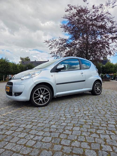 Citroën C1 1.0 3-DRS 2009 Grijs, Auto's, Citroën, Particulier, C1, Airbags, Centrale vergrendeling, Elektrische ramen, Lichtmetalen velgen