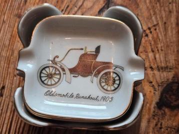 Vintage Porseleinen Asbakset - Autocar Runabout beschikbaar voor biedingen