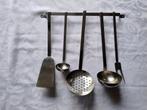 keukenrek met 2 stuks lepels vork schuimspaan spatel, Antiek en Kunst, Antiek | Keukenbenodigdheden, Ophalen of Verzenden