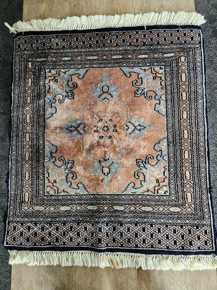 Tafelkleed Bouchara vintage, Antiek en Kunst, Antiek | Kleden en Textiel, Ophalen