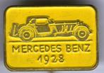 Mercedes Benz 1928 geel op koper auto speldje ( B_154a ), Verzamelen, Speldjes, Pins en Buttons, Transport, Speldje of Pin, Zo goed als nieuw