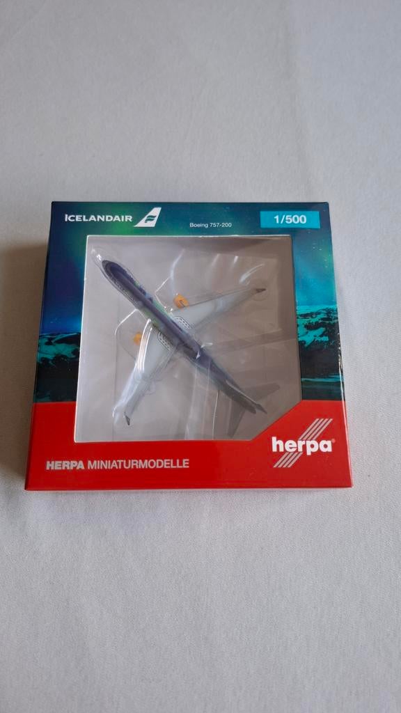 Herpa 1:500 Icelandair Aurora B757, Ophalen of Verzenden, Nieuw, Schaalmodel
