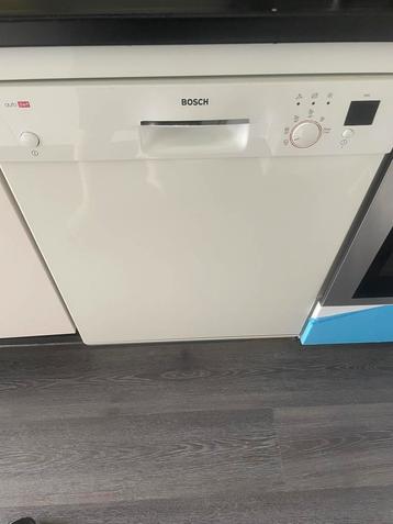 BOSCH VAATWASSER beschikbaar voor biedingen