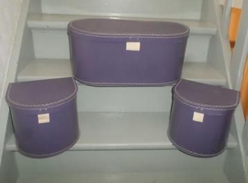 	 Set van 3 paarse / lila opbergdozen / opbergers beschikbaar voor biedingen