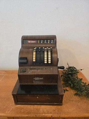 Kassa als eyecatcher €125,-  voor een fraai exemplaar. beschikbaar voor biedingen