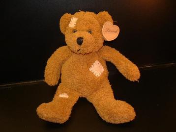 TIAMO BEER BADSTOF BRUIN MET PATCHWORK , NIEUW CA 30 CM LANG beschikbaar voor biedingen