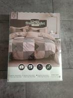 Nieuw dekbedovertrekset 240x220 (advr 95), Huis en Inrichting, Slaapkamer | Beddengoed, Overige kleuren, Dekbedovertrek, Ophalen of Verzenden
