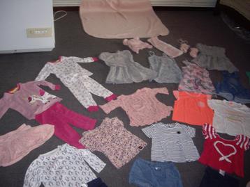kinderkleding pakket maat 86-92= 31 stuks beschikbaar voor biedingen