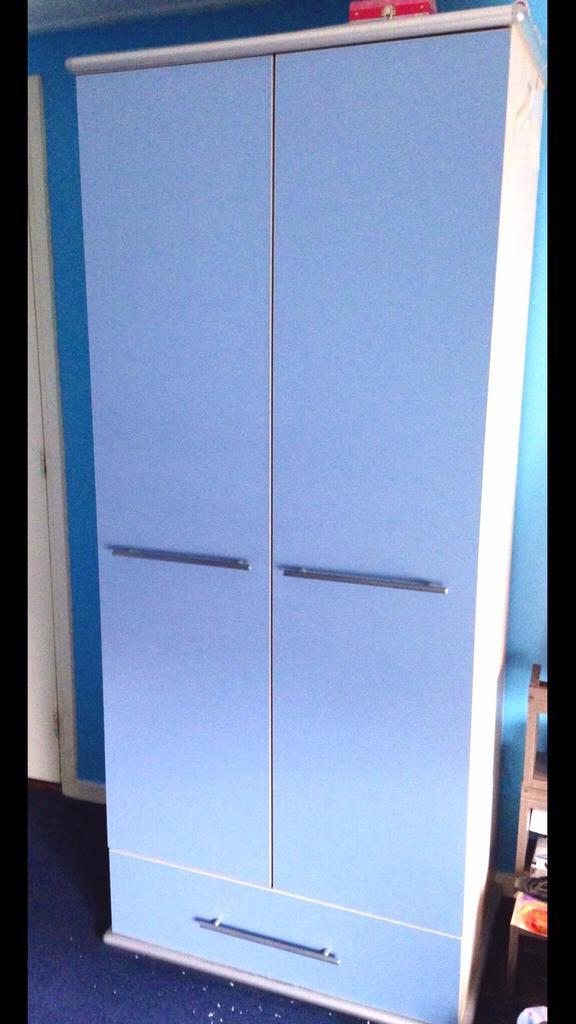 1 persoons slaapkamer ijsblauw/ahorn kleur, Huis en Inrichting, Slaapkamer | Complete slaapkamers, Zo goed als nieuw, Ophalen