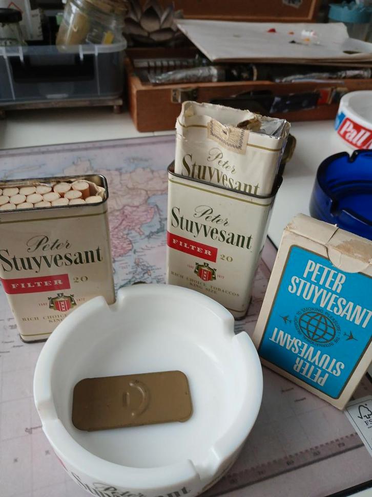 Vintage Peter Stuyvesant Lotje, Verzamelen, Rookartikelen, Aanstekers en Luciferdoosjes, Gebruikt, Asbak, Ophalen of Verzenden