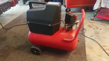 Compressor 24 liter beschikbaar voor biedingen