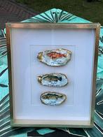 Goudkleurige lijst met mooie oesters, Huis en Inrichting, Ophalen of Verzenden, Nieuw