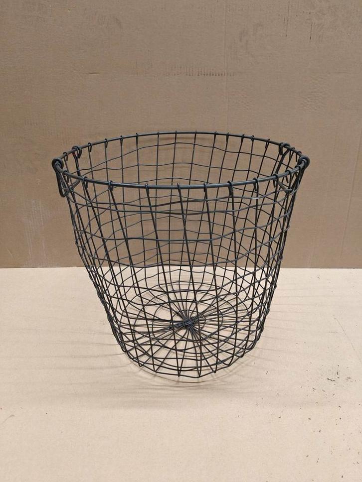 Metalen Draadmand - Industrieel Design, Huis en Inrichting, Woonaccessoires | Schalen en Manden, Gebruikt, Mand, Rond, Overige materialen