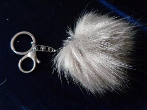 sleutel hanger met echt bont, Verzamelen, Sleutelhangers, Nieuw, Overige typen, Ophalen of Verzenden