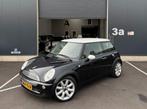 MINI Cooper 1.6 - Chili - Sportstoelen - Pdc (bj 2006), Voorwielaandrijving, Gebruikt, 4 stoelen, 116 pk