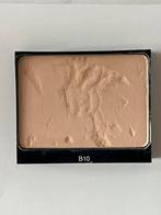 Chanel Ultra Le Teint Compact Foundation B10 NIEUW / TESTER, Verzenden, Nieuw, Beige, Gehele gezicht