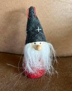 Pegdoll gnome kerstkabouter vilt hout 9cm, Ophalen of Verzenden, Zo goed als nieuw