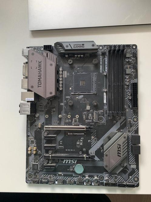Tomahawk B450 Moederbord, Computers en Software, Moederborden, Zo goed als nieuw, AMD, DDR4, Ophalen
