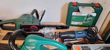 Rommelmarkt spullen.  beschikbaar voor biedingen