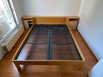 Auping tweepersoonsbed met 2 matrassen, hoofdbord en nachtka, Ophalen, Gebruikt, Bruin, 210 cm