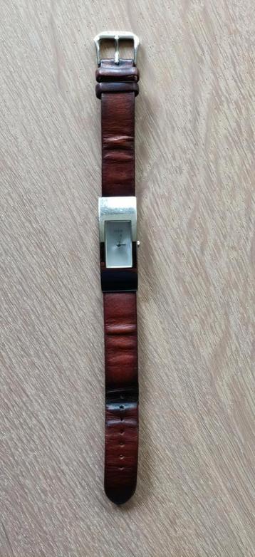 Guess design dameshorloge te koop beschikbaar voor biedingen