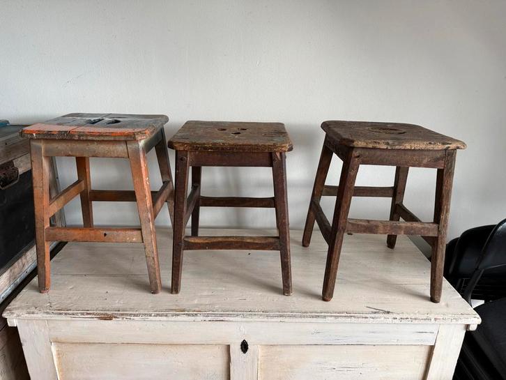 Antieke Krukjes Set - Bijzettafeltjes, Antiek en Kunst, Antiek | Meubels | Stoelen en Banken, Ophalen of Verzenden