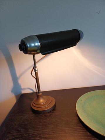 ART-DECO bureaulamp beschikbaar voor biedingen