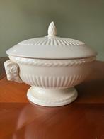 Wedgwood Edme dekschaal 18 cm., Ophalen of Verzenden, Overige stijlen, Aardewerk, Schaal of Schalen