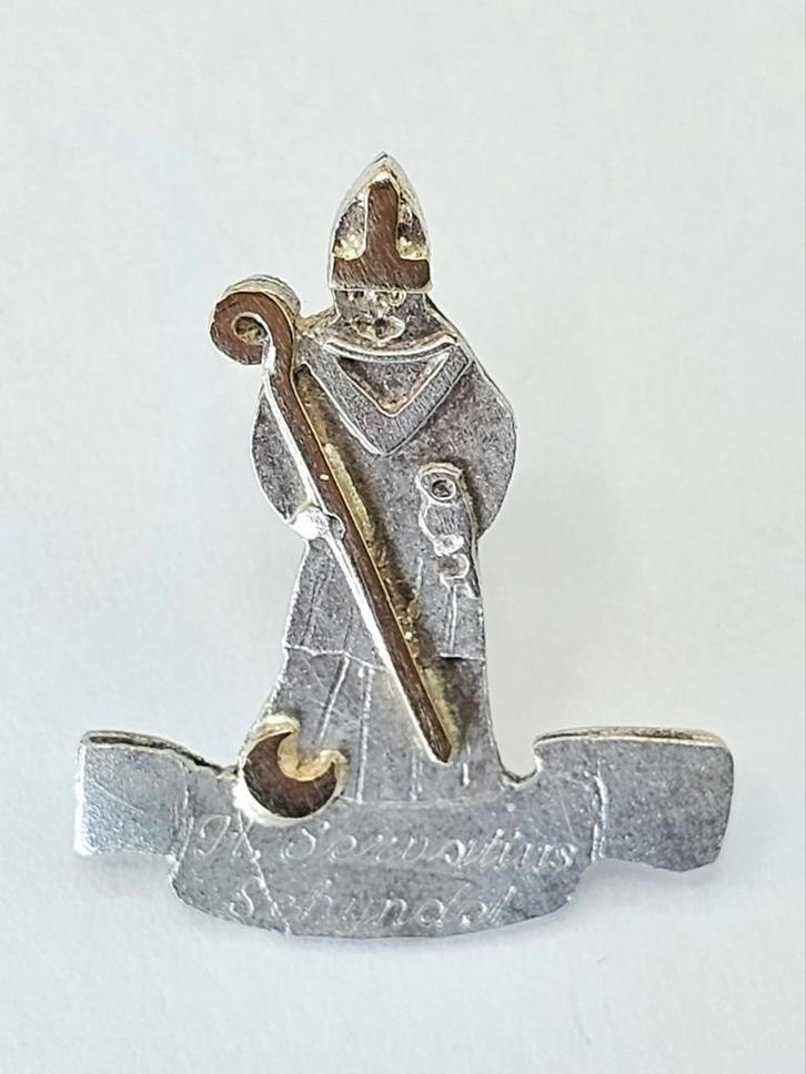 Goud & Zilveren Broche Heilige Servatius, Antiek en Kunst, Antiek | Goud en Zilver, Verzenden