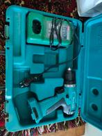 Makita accuboor met lader. Zonder accu's. 6261D, Doe-het-zelf en Verbouw, Ophalen of Verzenden, Gebruikt, Boor- en Schroefmachine