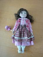 Leuke porseleinen pop, Ophalen of Verzenden, Zo goed als nieuw, Pop