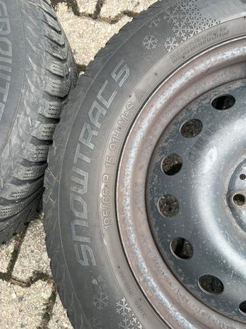 15 inch Winterset Nissan Note bj 2008 Vredestein Snowtrac5 beschikbaar voor biedingen