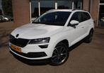 Skoda Karoq 1.5 TSI RS Sport NAVI groot, Apple/Android auto,, Auto's, 65 €/maand, Stof, 4 cilinders, 150 pk