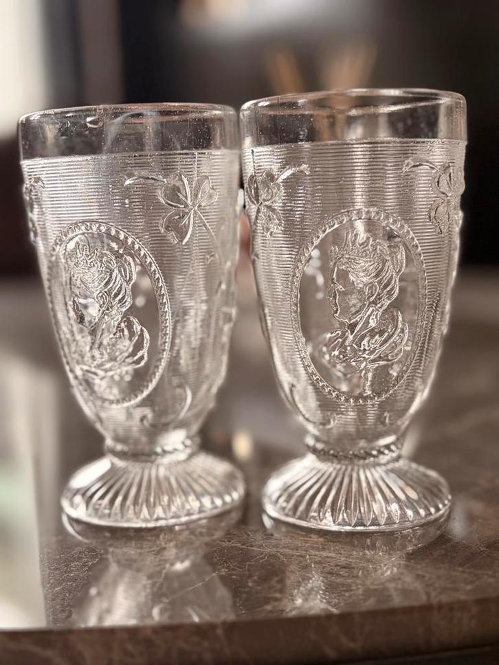 Twee Wilhelmina Glazen - Herdenkingsglazen 1898, Antiek en Kunst, Antiek | Glas en Kristal, Ophalen of Verzenden