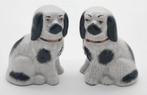 Vintage 2 Staffordshire hondjes kleine formaat ca. 10cm hoog, Ophalen of Verzenden, Gebruikt, Dier