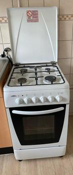 Gasfornuis (Everglades) met electronische oven, Witgoed en Apparatuur, Fornuizen, 4 kookzones, Vrijstaand, Gebruikt, 45 tot 60 cm