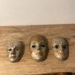 3 prachtige oude koperen maskers met emaille, Ophalen of Verzenden