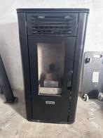 Te koop qlima pelletkachel 7,45 kw, Ophalen, Zo goed als nieuw, Overige brandstoffen, Pelletkachel