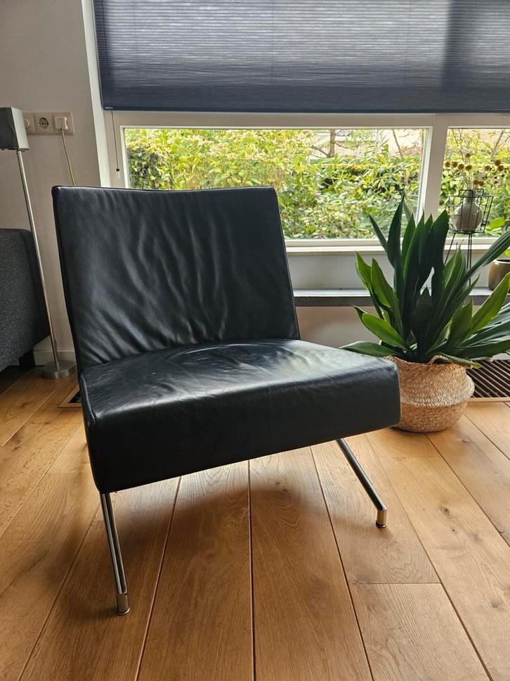 Harvik Twister - Zwart Leer, Huis en Inrichting, Fauteuils, Gebruikt, Leer, Metaal, 50 tot 75 cm, Ophalen
