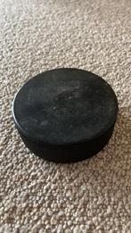IJshockey puck, Sport en Fitness, IJshockey, Ophalen of Verzenden, Zo goed als nieuw, Puck