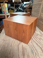 2 kubus tafeltjes amerikaans noten fineer design salontafel, Ophalen, 50 tot 100 cm, Rond, Zo goed als nieuw