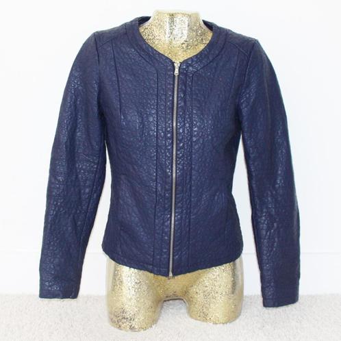 Super Leuke Leatherlook Jas (M) € 20,-, Kleding | Dames, Jassen | Zomer, Zo goed als nieuw, Maat 38/40 (M), Blauw, Ophalen of Verzenden
